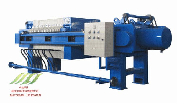 板塊壓（yā）慮機（jī）