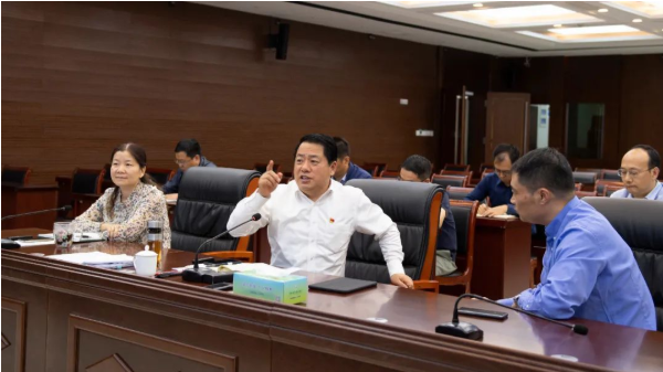 省生態環境廳黨組書 記、廳長王仲田（tián）在線督導檢查全省重點領域汙染排放監管情況